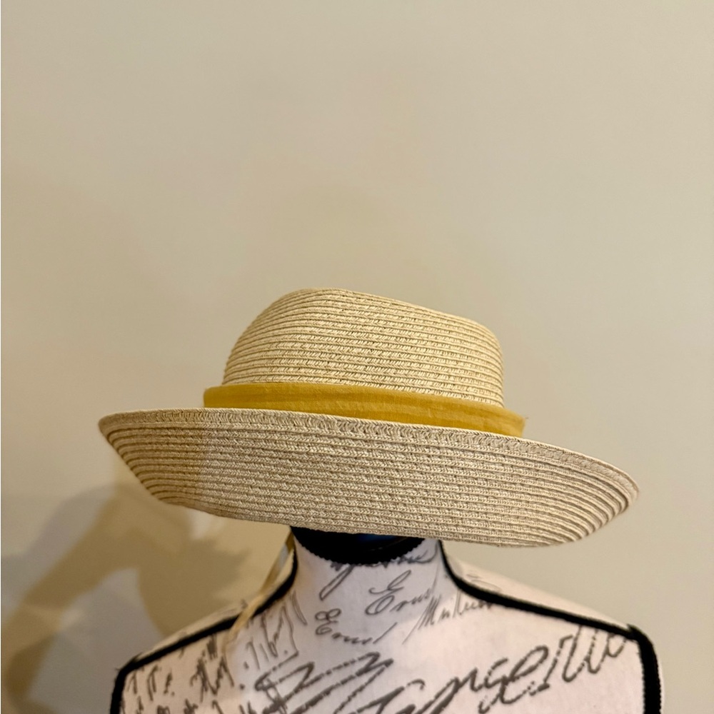 Chic Straw Sun Hat with Yellow Accent